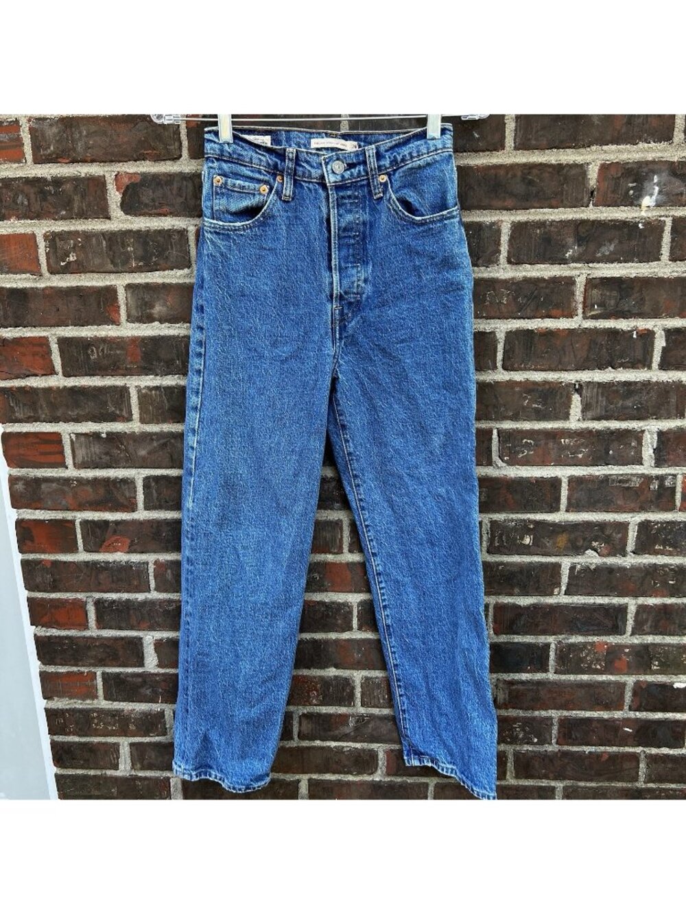 Levi’s Premium Ribcage Straight Ankle Jeans Pants Women’s Size 26 Medium Wash